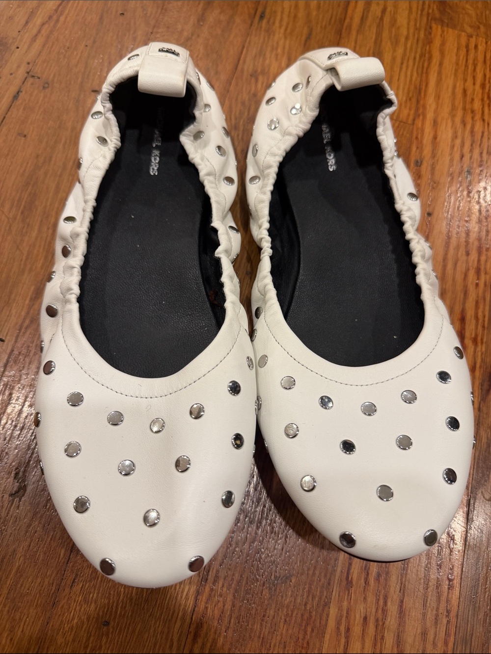 size 8.5 michael Kors shoes women’s use good condition no box